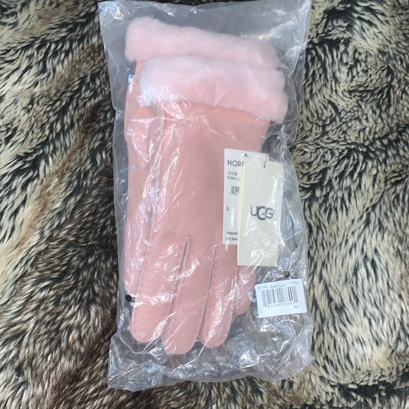 UGG Pink Cloud Winter Gloves-NWT - Picture 3 of 6